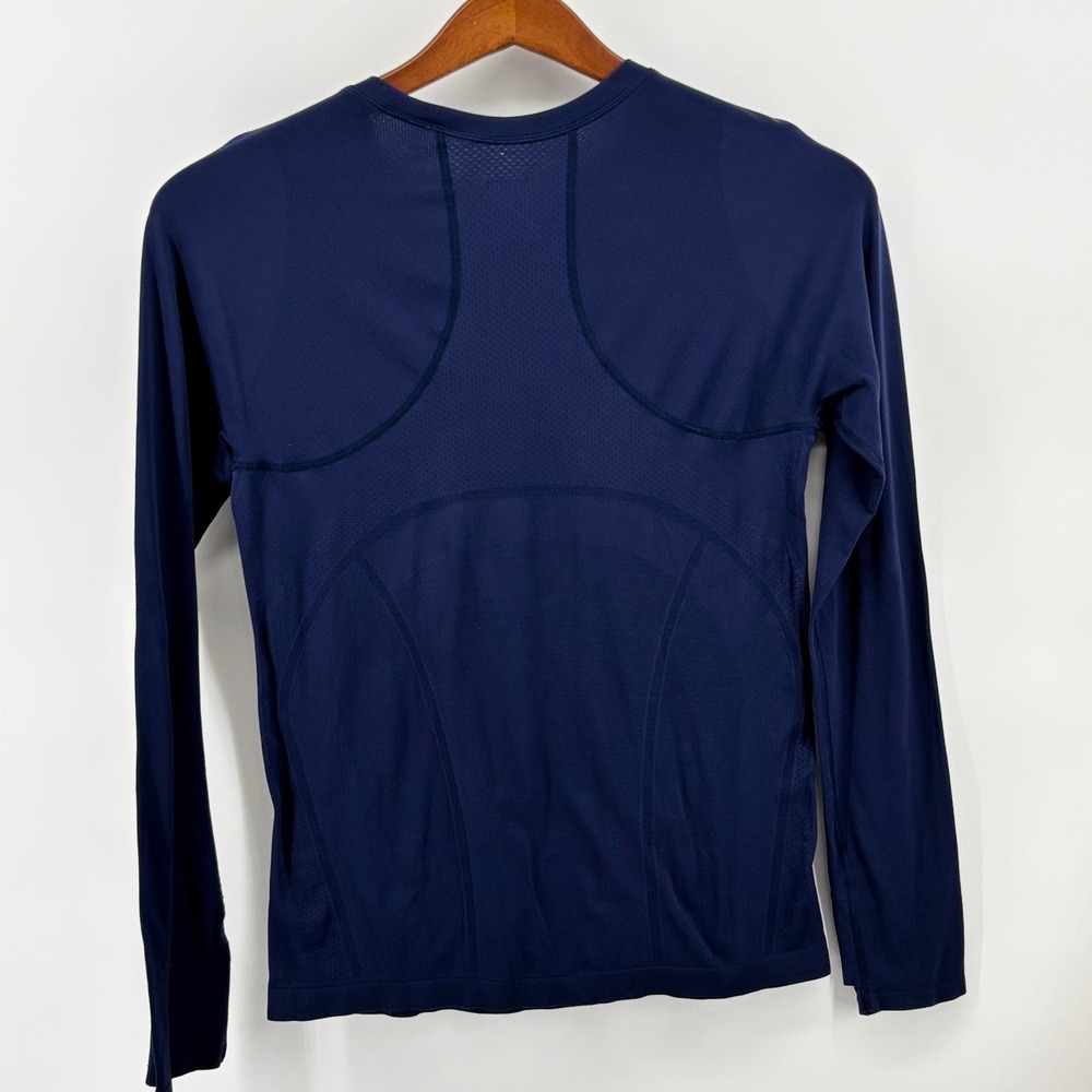 Athleta Momentum Long Sleeve Seamless Training Top Navy Blue Large 530524 - Picture 3 of 7